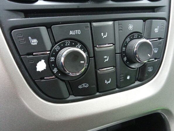 Opel Astra J с пробегом 2010 года, цена 690 000 рублей, 193299 км, хэтчбек, Автокод Объявления