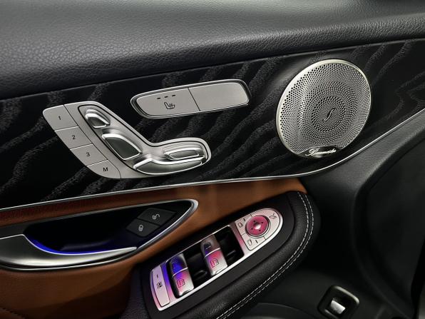 Mercedes-Benz GLC Coupe I (C253) Рестайлинг с пробегом 2021 года, цена 5 750 000 рублей, 28229 км, внедорожник, Автокод Объявления