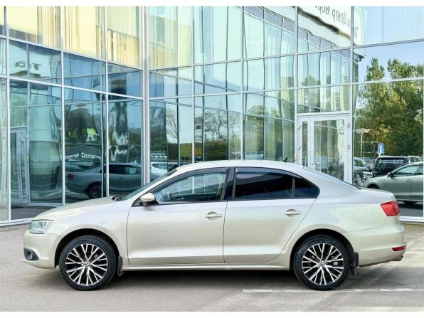 Volkswagen Jetta VI с пробегом 2012 года, цена 690 000 рублей, 271261 км, седан, Автокод Объявления
