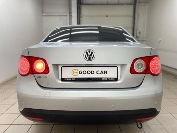 Volkswagen Jetta V с пробегом 2010 года, цена 449 000 рублей, 296198 км, седан, Автокод Объявления