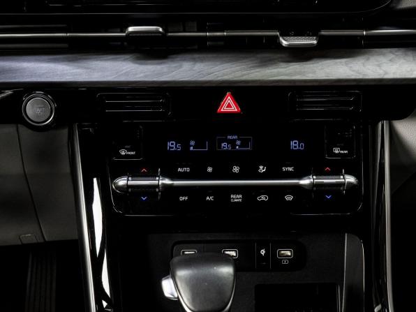 Kia Carnival IV с пробегом 2021 года, цена 4 349 000 рублей, 38781 км, минивэн, Автокод Объявления