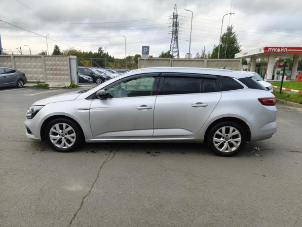 Renault Megane IV с пробегом 2018 года, цена 1 239 000 рублей, 157211 км, универсал, Автокод Объявления