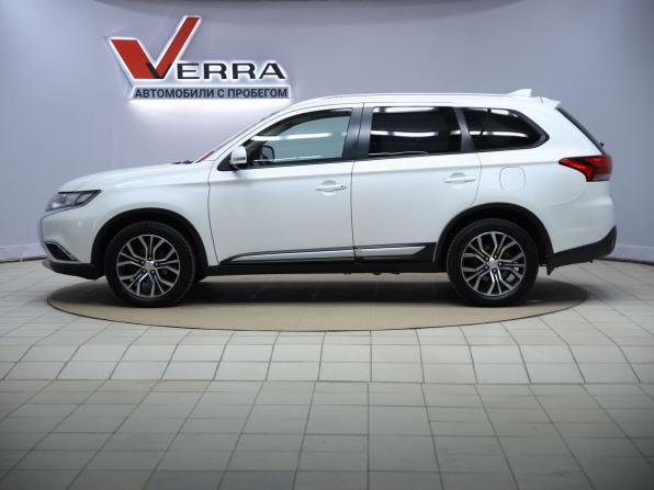 Mitsubishi Outlander III Рестайлинг 2 с пробегом 2017 года, цена 1 990 000 рублей, 89377 км, внедорожник, Автокод Объявления