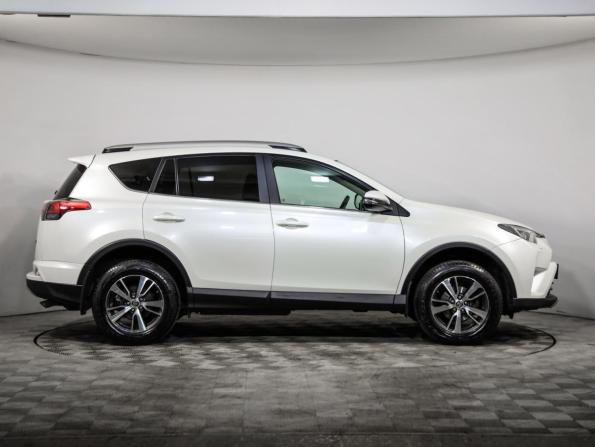 Toyota RAV4 IV (XA40) Рестайлинг с пробегом 2017 года, цена 2 399 000 рублей, 64430 км, внедорожник, Автокод Объявления