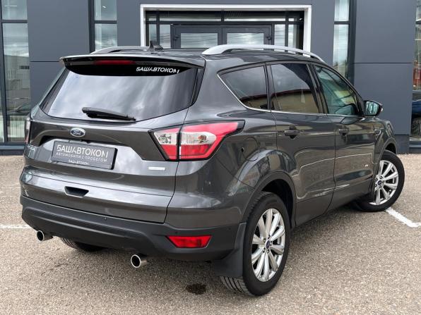 Ford Kuga II Рестайлинг с пробегом 2017 года, цена 1 450 000 рублей, 167050 км, внедорожник, Автокод Объявления