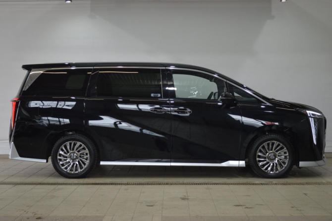 GAC M8 с пробегом 2024 года, цена 5 100 000 рублей, 4000 км, минивэн, Автокод Объявления