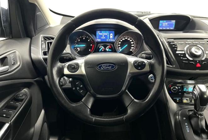 Ford Kuga II с пробегом 2013 года, цена 1 280 000 рублей, 220000 км, внедорожник, Автокод Объявления