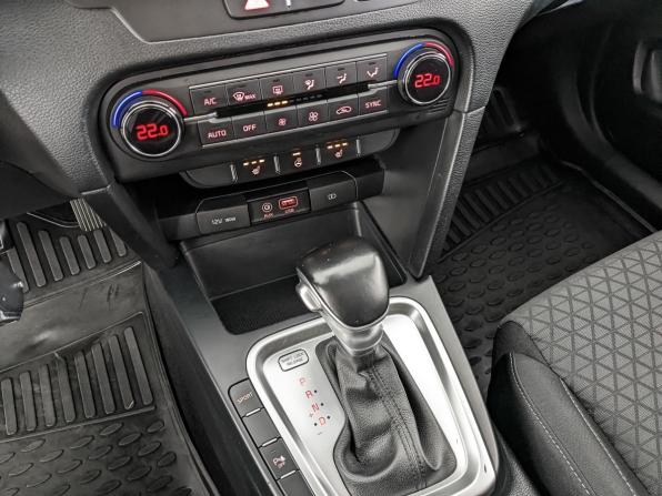 Kia Ceed III с пробегом 2019 года, цена 1 555 000 рублей, 124597 км, универсал, Автокод Объявления