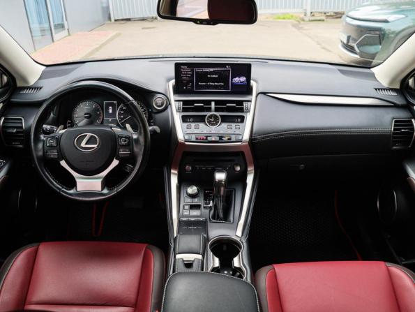 Lexus NX I Рестайлинг с пробегом 2018 года, цена 3 100 000 рублей, 82782 км, внедорожник, Автокод Объявления