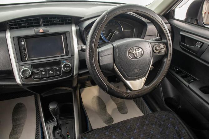 Toyota Corolla XI (E160 E170) Рестайлинг 2 с пробегом 2018 года, цена 1 469 000 рублей, 89000 км, универсал, Автокод Объявления