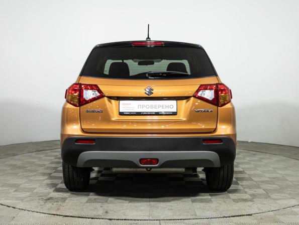 Suzuki Vitara II с пробегом 2018 года, цена 1 479 585 рублей, 210992 км, внедорожник, Автокод Объявления