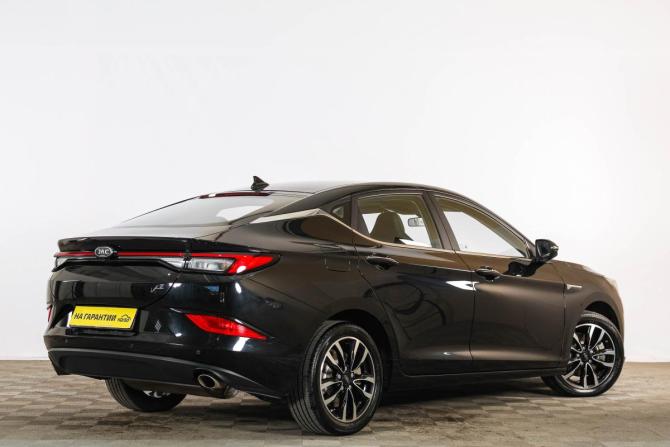 JAC J7 I с пробегом 2023 года, цена 1 059 000 рублей, 67331 км, лифтбек, Автокод Объявления