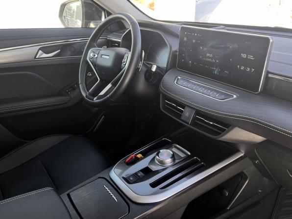 Haval Jolion I с пробегом 2023 года, цена 2 030 000 рублей, 35600 км, внедорожник, Автокод Объявления