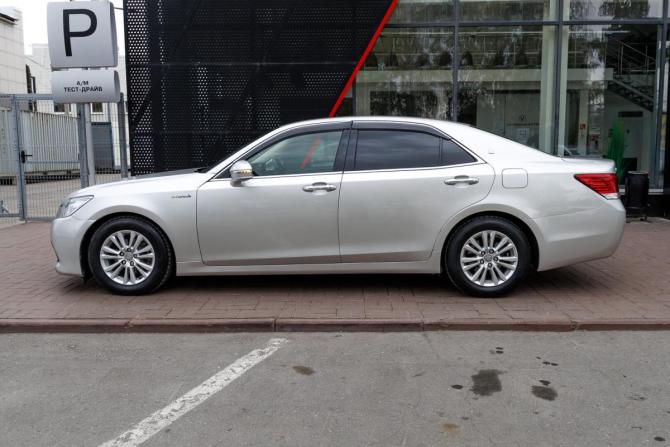 Toyota Crown XIV (S210) с пробегом 2014 года, цена 1 775 000 рублей, 285369 км, седан, Автокод Объявления