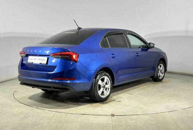 Skoda Rapid II с пробегом 2021 года, цена 1 890 000 рублей, 41761 км, лифтбек, Автокод Объявления