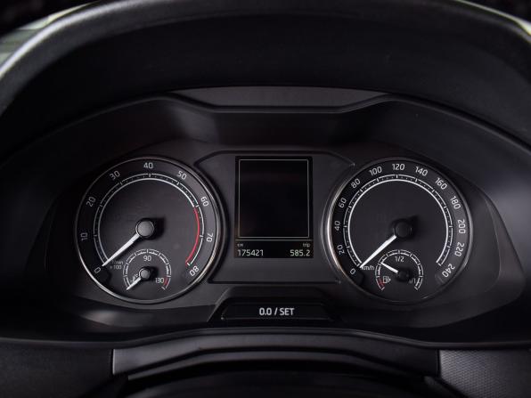 Skoda Rapid II с пробегом 2021 года, цена 1 399 995 рублей, 175419 км, лифтбек, Автокод Объявления
