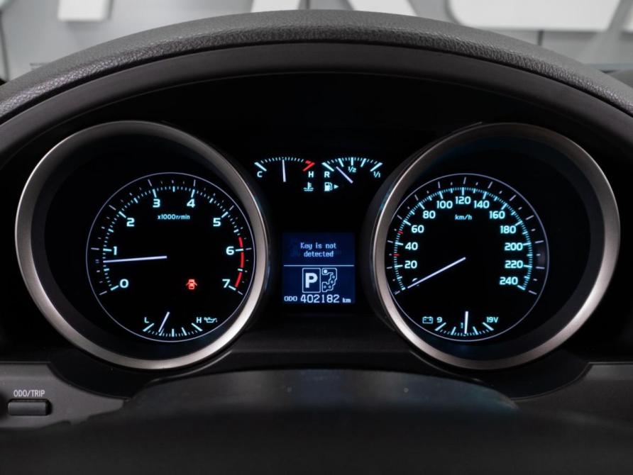 Toyota Land Cruiser 200 Series Тюмень  - изображение 14