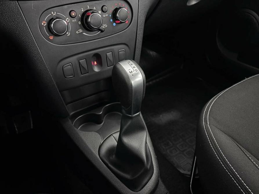 Renault Logan II Рестайлинг Псков  - изображение 15