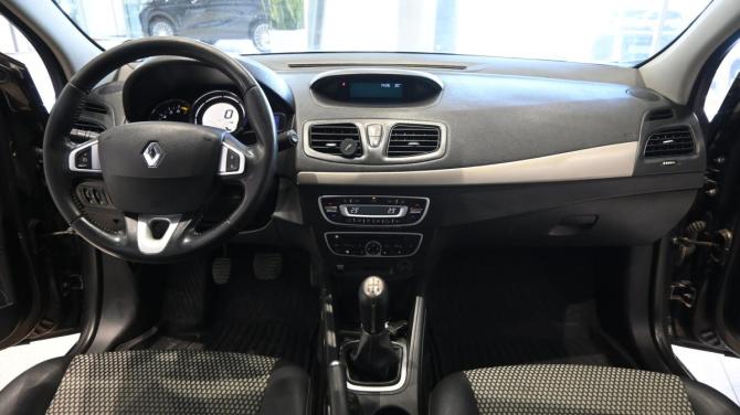 Renault Fluence I с пробегом 2012 года, цена 680 000 рублей, 220900 км, седан, Автокод Объявления