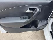 Volkswagen Polo V Рестайлинг Кемерово  - изображение 30