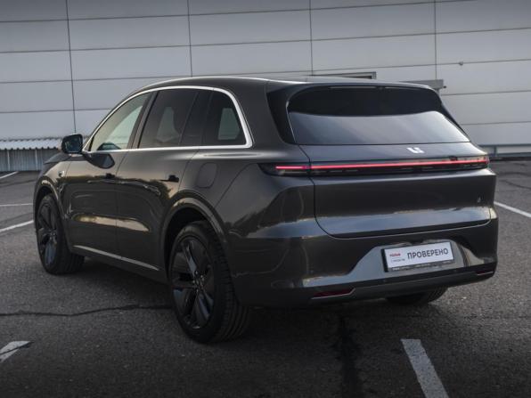 Li Auto (Lixiang) L6 I с пробегом 2024 года, цена 5 850 000 рублей, 26517 км, внедорожник, Автокод Объявления
