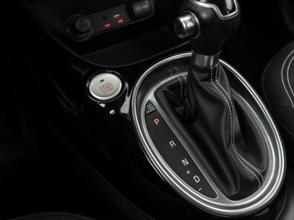 Kia Soul II с пробегом 2015 года, цена 1 650 000 рублей, 70700 км, хэтчбек, Автокод Объявления