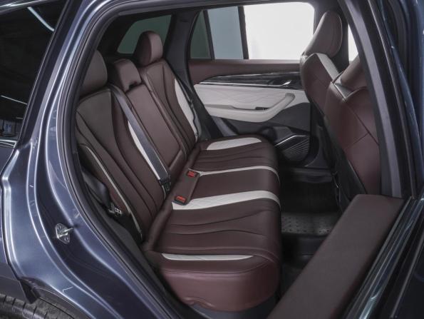 Geely Monjaro I с пробегом 2023 года, цена 3 170 000 рублей, 40695 км, внедорожник, Автокод Объявления