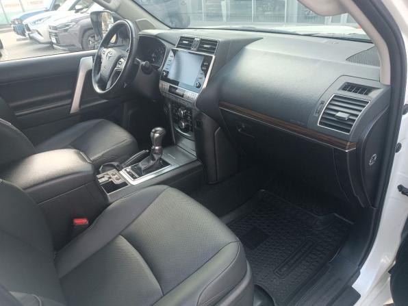 Toyota Land Cruiser Prado 150 Series Рестайлинг 3 с пробегом 2021 года, цена 7 250 000 рублей, 60327 км, внедорожник, Автокод Объявления