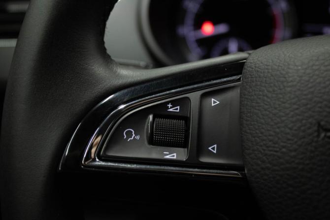 Skoda Octavia III (A7) Рестайлинг с пробегом 2018 года, цена 1 749 000 рублей, 175939 км, лифтбек, Автокод Объявления