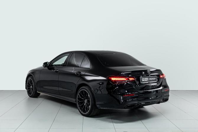 Mercedes-Benz E-Класс V (W213 S213 C238) Рестайлинг с пробегом 2020 года, цена 4 670 000 рублей, 73300 км, седан, Автокод Объявления