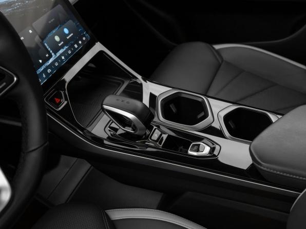 Geely Atlas II с пробегом 2024 года, цена 3 190 000 рублей, 21136 км, внедорожник, Автокод Объявления