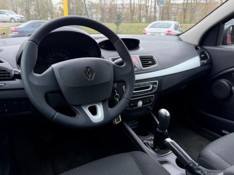 Renault Fluence I Нефтекамск  - изображение 9