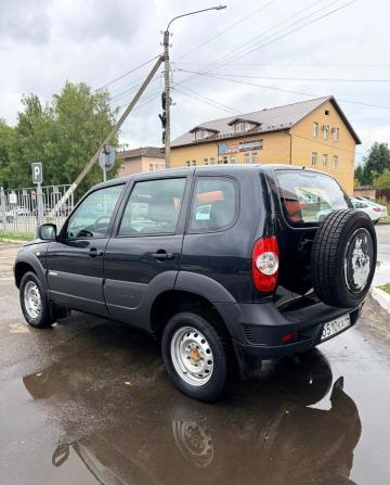 Chevrolet Niva I Рестайлинг с пробегом 2016 года, цена 630 000 рублей, 79000 км, внедорожник, Автокод Объявления