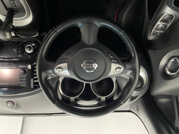 Nissan Juke I с пробегом 2012 года, цена 1 035 000 рублей, 123796 км, внедорожник, Автокод Объявления