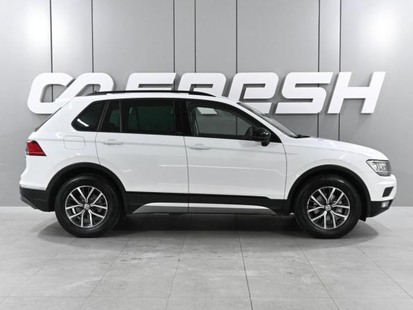 Volkswagen Tiguan II с пробегом 2018 года, цена 2 299 000 рублей, 145369 км, внедорожник, Автокод Объявления