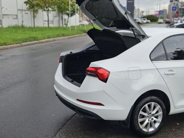 Skoda Rapid II с пробегом 2022 года, цена 1 850 000 рублей, 66271 км, лифтбек, Автокод Объявления