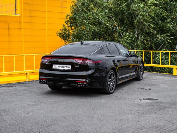 Kia Stinger I Рестайлинг с пробегом 2021 года, цена 2 799 000 рублей, 91110 км, лифтбек, Автокод Объявления