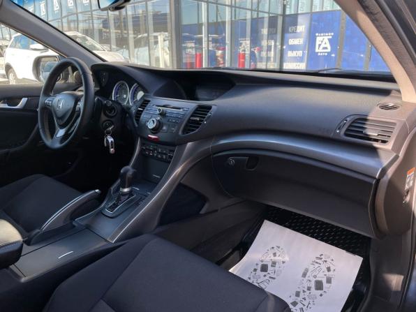 Honda Accord VIII с пробегом 2011 года, цена 1 099 000 рублей, 282000 км, седан, Автокод Объявления