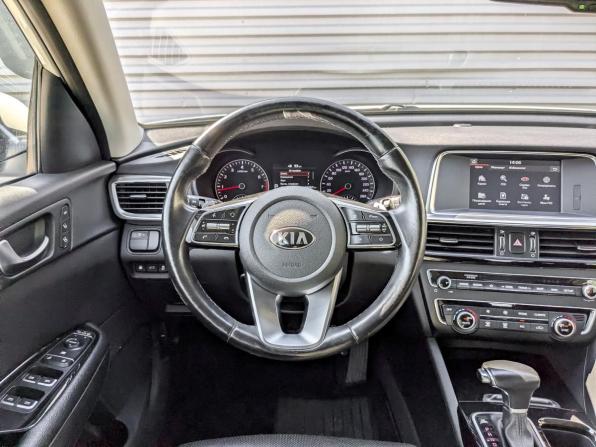 Kia Optima IV Рестайлинг с пробегом 2020 года, цена 2 060 000 рублей, 133084 км, седан, Автокод Объявления