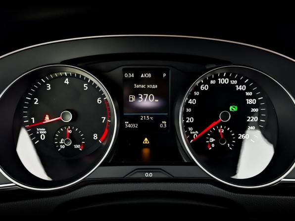 Volkswagen Passat B8 Рестайлинг с пробегом 2020 года, цена 2 459 000 рублей, 33972 км, седан, Автокод Объявления