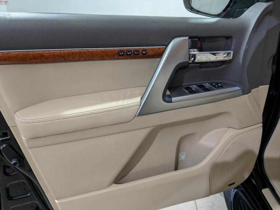 Toyota Land Cruiser 200 Series Рестайлинг 1 Химки  - изображение 26