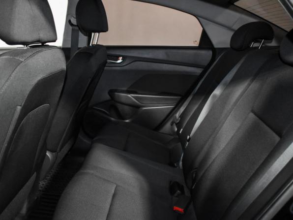 Hyundai Solaris II с пробегом 2017 года, цена 1 189 000 рублей, 156482 км, седан, Автокод Объявления