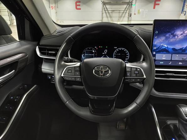 Toyota Highlander IV (XU70) с пробегом 2026 года, цена 4 990 000 рублей, 9651 км, внедорожник, Автокод Объявления