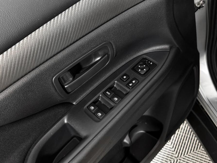 Mitsubishi Outlander III Рестайлинг 2 Санкт-Петербург  - изображение 10