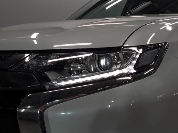 Mitsubishi Outlander III Рестайлинг 3 с пробегом 2021 года, цена 2 650 000 рублей, 76045 км, внедорожник, Автокод Объявления