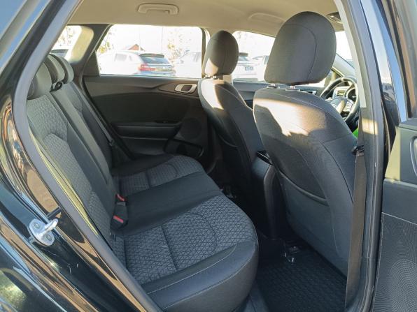 Kia Ceed III с пробегом 2019 года, цена 1 349 000 рублей, 185475 км, универсал, Автокод Объявления