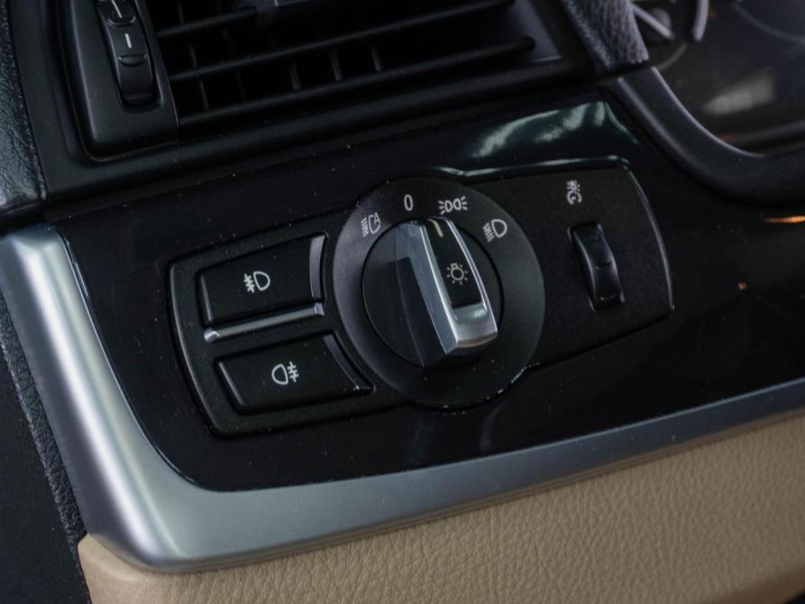 BMW 5 серии VI (F10/F11/F07) Рестайлинг Тюмень  - изображение 18