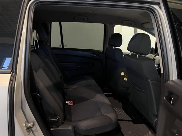 Opel Zafira B с пробегом 2008 года, цена 365 000 рублей, 329420 км, компактвэн, Автокод Объявления