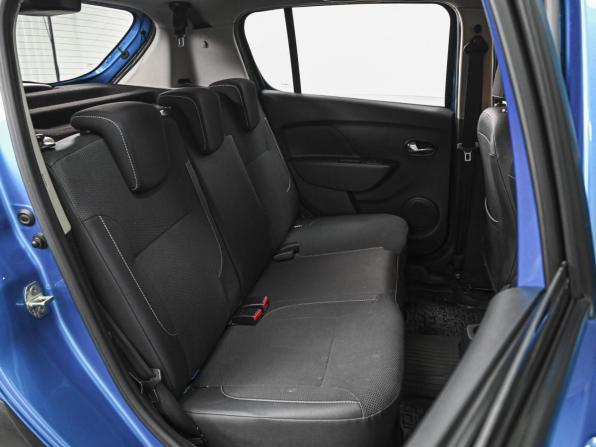 Renault Sandero II Рестайлинг с пробегом 2021 года, цена 1 198 000 рублей, 70783 км, хэтчбек, Автокод Объявления