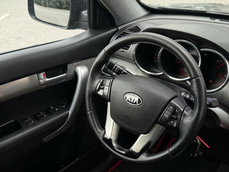 Kia Sorento II Омск  - изображение 15
